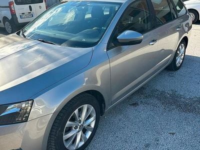 Usata Skoda Octavia G-TEC 110 CV (80 kW) 2017 Station wagon