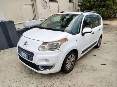 Usata Citroën C3 Picasso 90 CV (66 kW) 2010 Bianco Monovolume