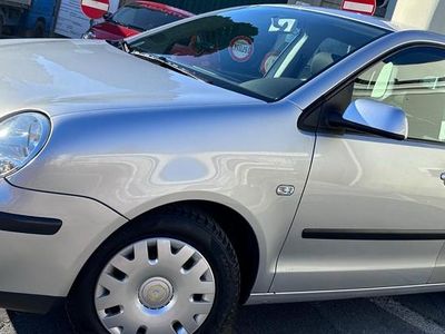 Usata VW Polo Comfortline 63 CV (46 kW) 2004 Argento Utilitaria