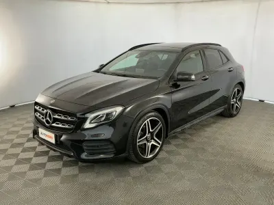 Usata Mercedes GLA180 Premium 110 CV (80 kW) 2018 Nero SUV