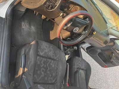 Usata VW Golf IV 90 CV (66 kW) 1997 Bianco Utilitaria