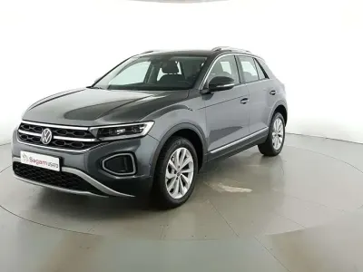 Usata VW T-Roc Style 150 CV (110 kW) 2022 Grigio indinium SUV