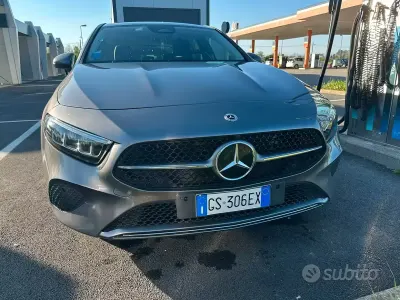 Usata Mercedes A200 Executive 150 CV (110 kW) 2023 Grigio Berlina