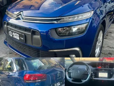 Käytetty Citroën C4 Feel 120 HP (88 kW) 2018 Sininen Sedan