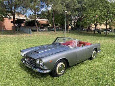 Usata Lancia Flaminia 120 CV (88 kW) 1961 Grigio Cabrio