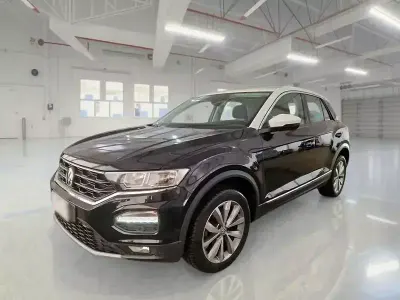 Usata VW T-Roc Style 149 CV (109 kW) 2020 SUV