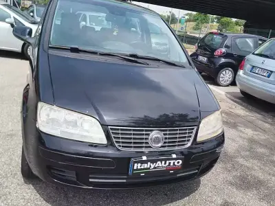 Usata Fiat Idea 77 CV (56 kW) 2009 Nero Monovolume