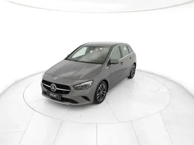 Usata Mercedes B180 Advanced Plus 116 CV (85 kW) 2023 Grigio Utilitaria