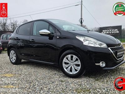 Usata Peugeot 208 81 CV (59 kW) 2015 Nero Utilitaria