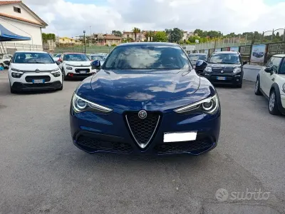 Usata Alfa Romeo Stelvio 190 CV (139 kW) 2020 Blu SUV