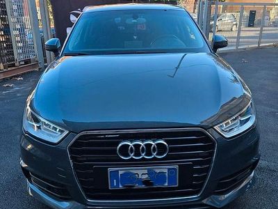 Usata Audi A1 Design 90 CV (66 kW) 2017 Grigio Utilitaria
