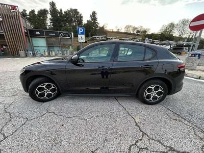 Käytetty Alfa Romeo Stelvio Business 190 HP (139 kW) 2022 Katumaasturi