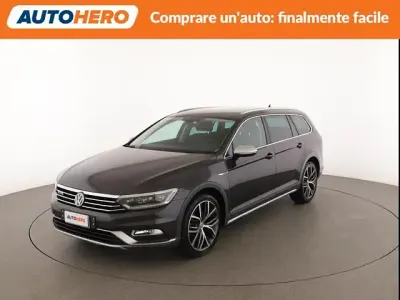 Usata VW Passat Alltrack 240 CV (176 kW) 2018 Grigio Station wagon