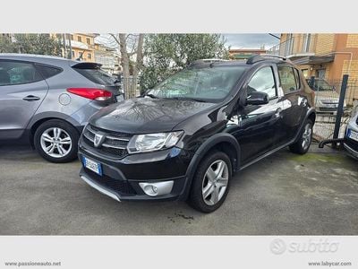 Usata Dacia Sandero Stepway 90 CV (66 kW) 2013 Berlina