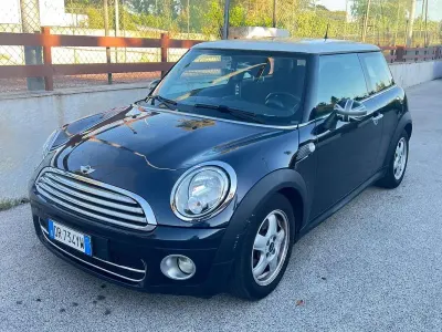 Käytetty Mini Cooper D 109 HP (80 kW) 2008 Sininen Viistoperä