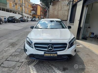 Begagnad Mercedes GLA180 Premium 109 HK (80 kW) 2015 Vit SUV