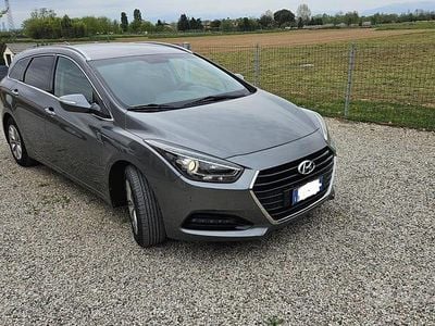Usata Hyundai i40 141 CV (103 kW) 2015 Grigio Station wagon