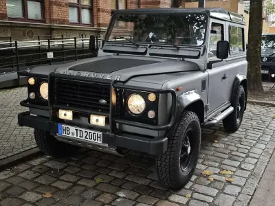 Usata Land Rover Defender 109 CV (80 kW) 1991 SUV