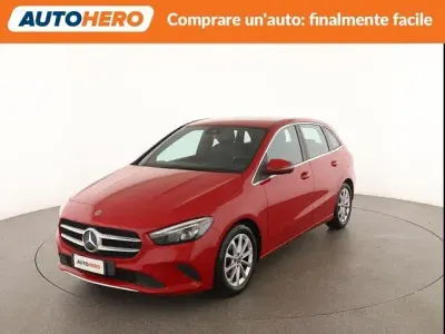 Usata Mercedes B180 Progressive 116 CV (85 kW) 2019 Rosso Utilitaria