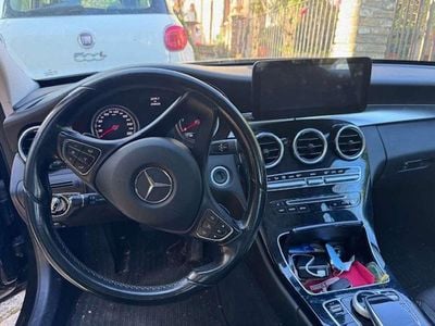 Gebraucht Mercedes C180 Exclusive 116 PS (85 kW) 2016 Schwarz Limousine