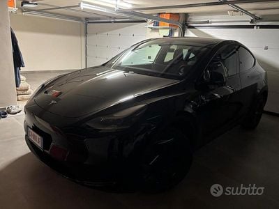Nero Usata 2024 Tesla Model Y RWD SUV | 33.000 € (Ottimo prezzo)