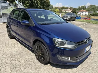 Usata VW Polo Comfortline 86 CV (63 kW) 2011 Atlantic blu met. Utilitaria