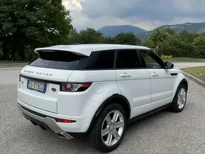 Usata Land Rover Range Rover evoque Pure 150 CV (110 kW) 2013 Bianco Berlina