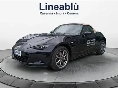Nuova Mazda MX5 Kazari 132 CV (97 kW) 2026 Jet black Cabrio