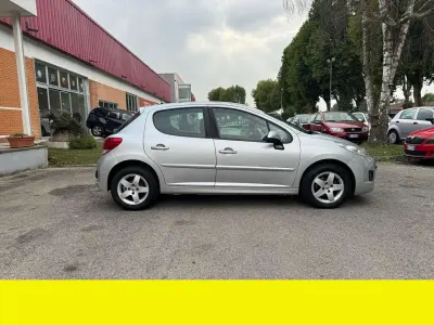 Usata Peugeot 207 92 CV (67 kW) 2012 Other Berlina