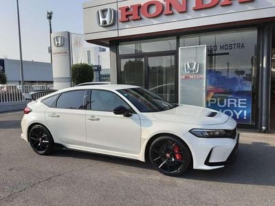 Bianco Nuova 2025 Honda Civic Type R Berlina | 63.900 € (Molto cara)