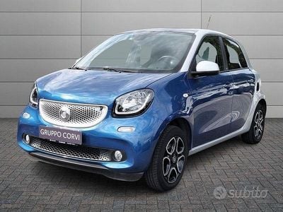 Usado Smart ForFour Passion 71 CV (52 kW) 2017 Azul Utilitario