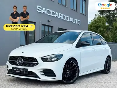 Usata Mercedes B180 Premium 116 CV (85 kW) 2019 Bianco Utilitaria