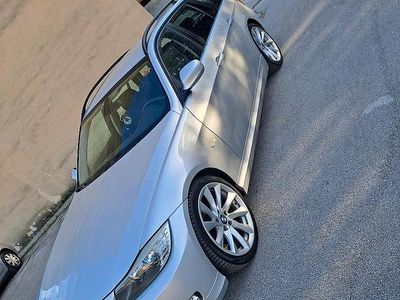 Usata BMW 318 143 CV (105 kW) 2010 Grigio Station wagon