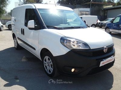 Usata Fiat Doblò 95 CV (69 kW) 2018 Bianco Monovolume