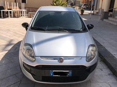 Usata Fiat Punto Evo 95 CV (69 kW) 2011 Grigio Utilitaria