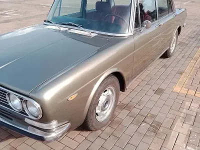 Usata Lancia 2000 1970 Marrone Berlina