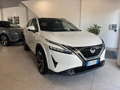 Usata Nissan Qashqai Tekna+ 158 CV (116 kW) 2024 Bianco SUV