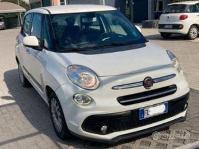 Begagnad Fiat 500L Pop Star 120 HK (88 kW) 2017 Vit Minibuss