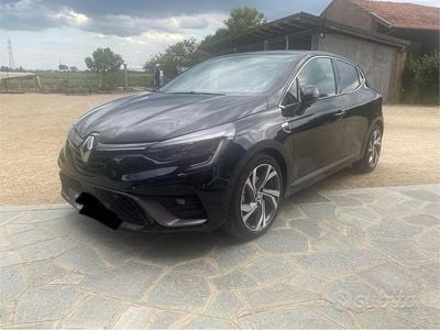 Usata Renault Clio V 140 CV (102 kW) 2021 Nero Utilitaria