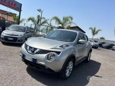 Usata Nissan Juke Acenta 110 CV (80 kW) 2015 Grigio SUV