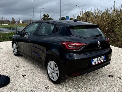 Usata Renault Clio V Evolution 100 CV (73 kW) 2022 Nero Berlina