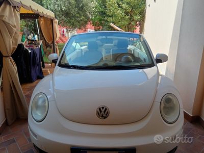 usata VW Beetle 1.9 TDI 105CV Cabrio