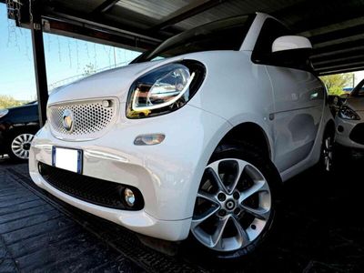 usata Smart ForTwo Coupé TOTAL WHITE LED TETTO SEDILI RISCALDABILI AUTOMATI