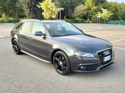 Usata Audi A4 239 CV (175 kW) 2011 Grigio Station wagon