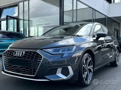 Usata Audi A3 S-Line 150 CV (110 kW) 2023 Grigio Berlina