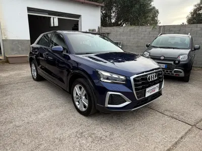 Usata Audi Q2 Advanced Plus 150 CV (110 kW) 2022 Bluazzurro SUV
