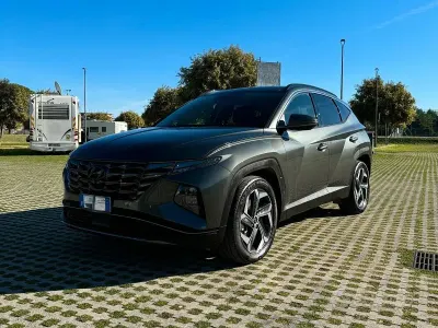 Usata Hyundai Tucson 180 CV (132 kW) 2021 Verde SUV