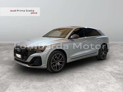 Usata Audi Q8 S-Line 286 CV (210 kW) 2024 Grigio satellite metallizzato SUV