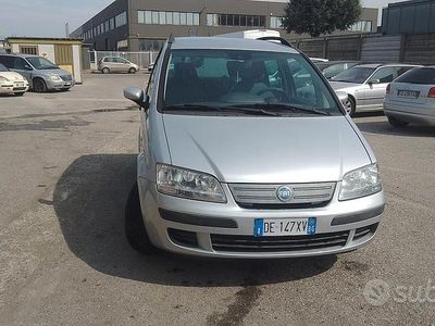 Usata Fiat Idea 2006 Grigio Monovolume