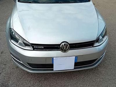 Usata VW Golf VII 110 CV (80 kW) 2015 Argento Berlina